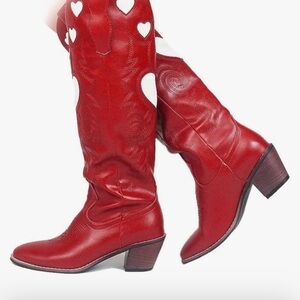 Red and White Heart cowboy boots ❤️Size 38. NEW / Never Worn.
